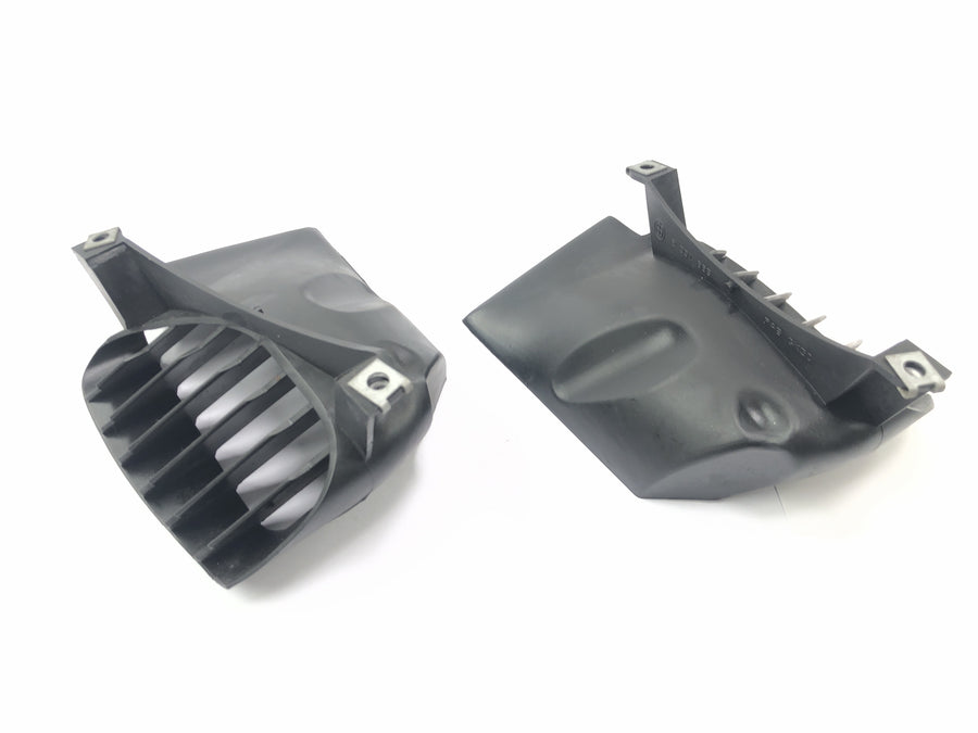 BMW R 1200 CL K30 [2003] - Air guide ventilation grille for oil cooler set
