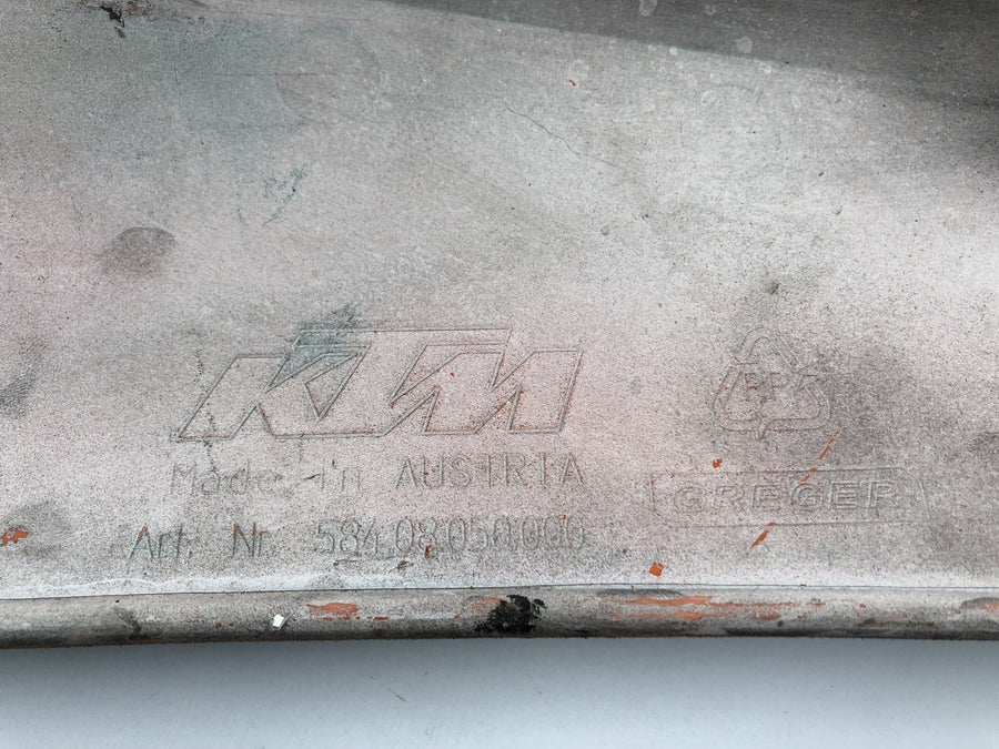 KTM LC4 640 [2003] - Tank fairing left side panel