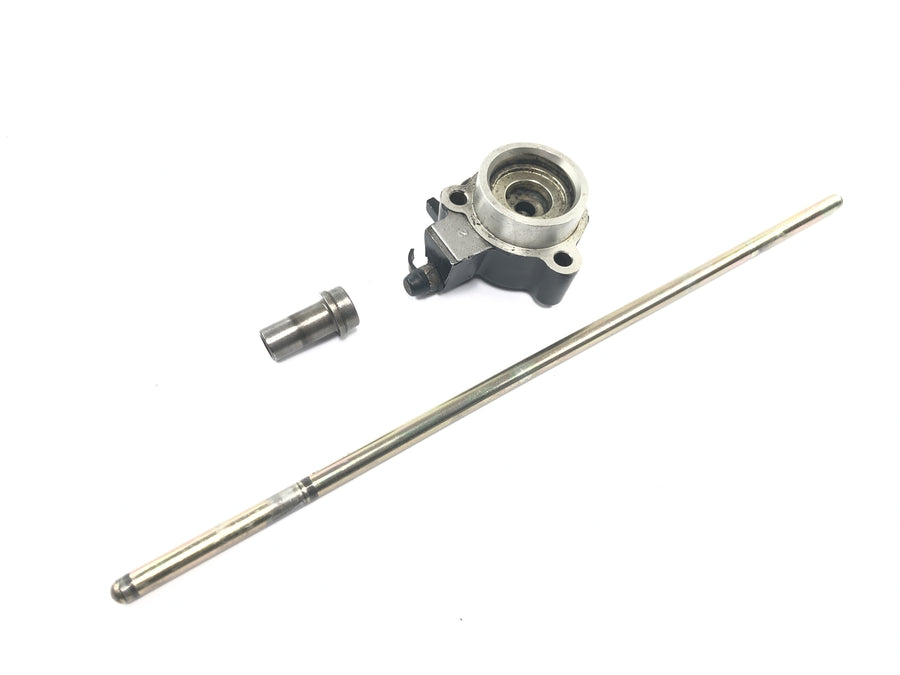 Triumph Tiger 900 T400 [1998] - Clutch cylinder with clutch push rod clutch slave cylinder
