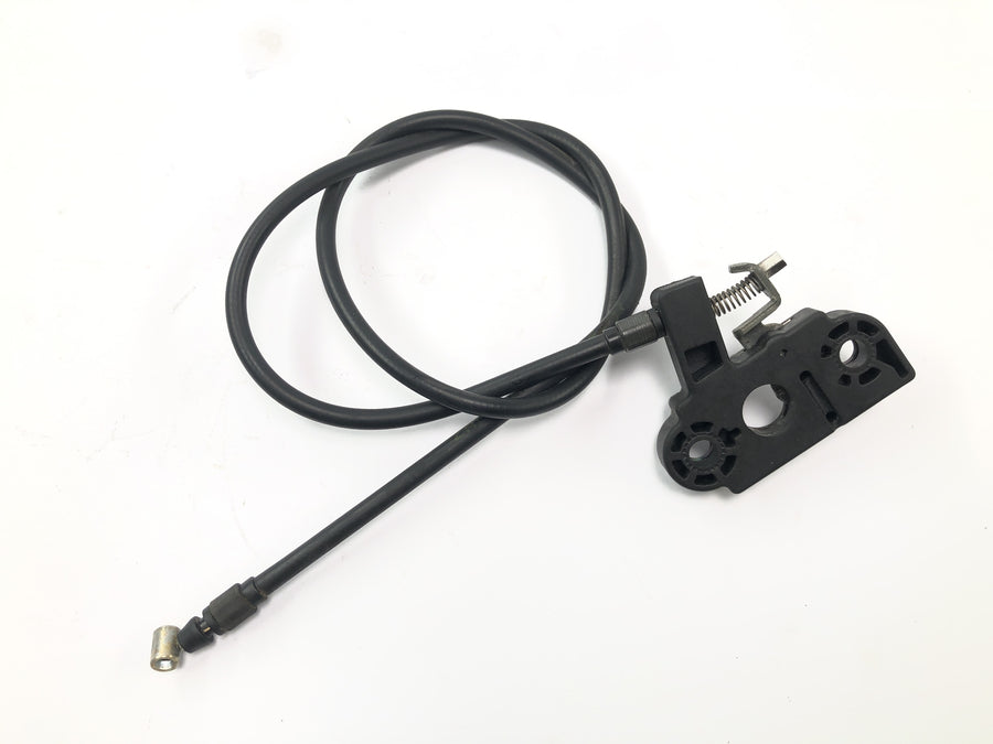 Triumph Speed ​​Triple T509 [1998] - Seat lock with Bowden cable