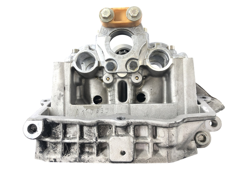 Aprilia RSV 1000 RP Mille [2001] - rear cylinder head