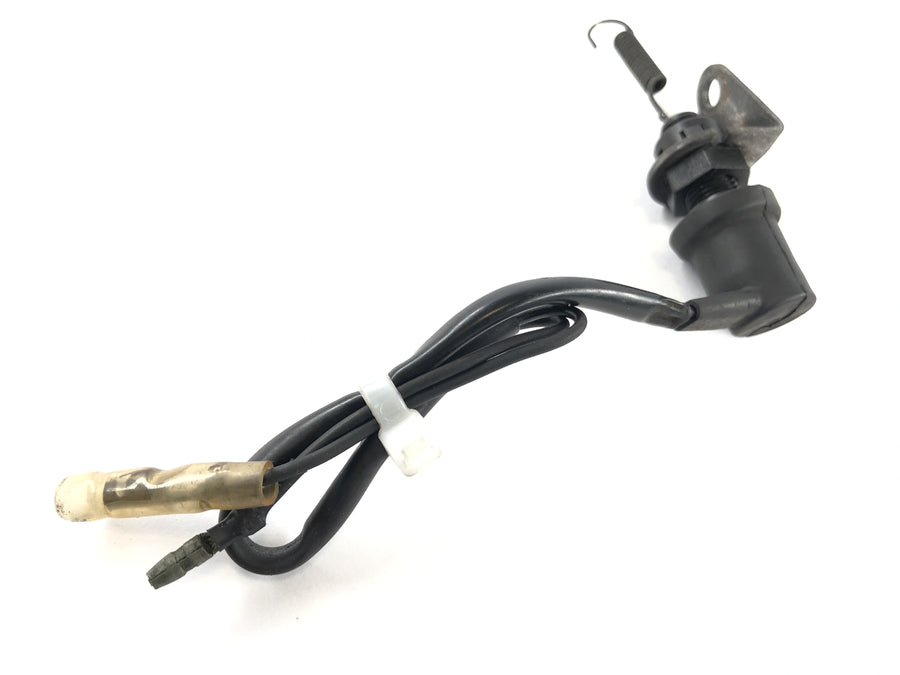 Yamaha V Max 1200 2we [1996] - Brake light switch at the back