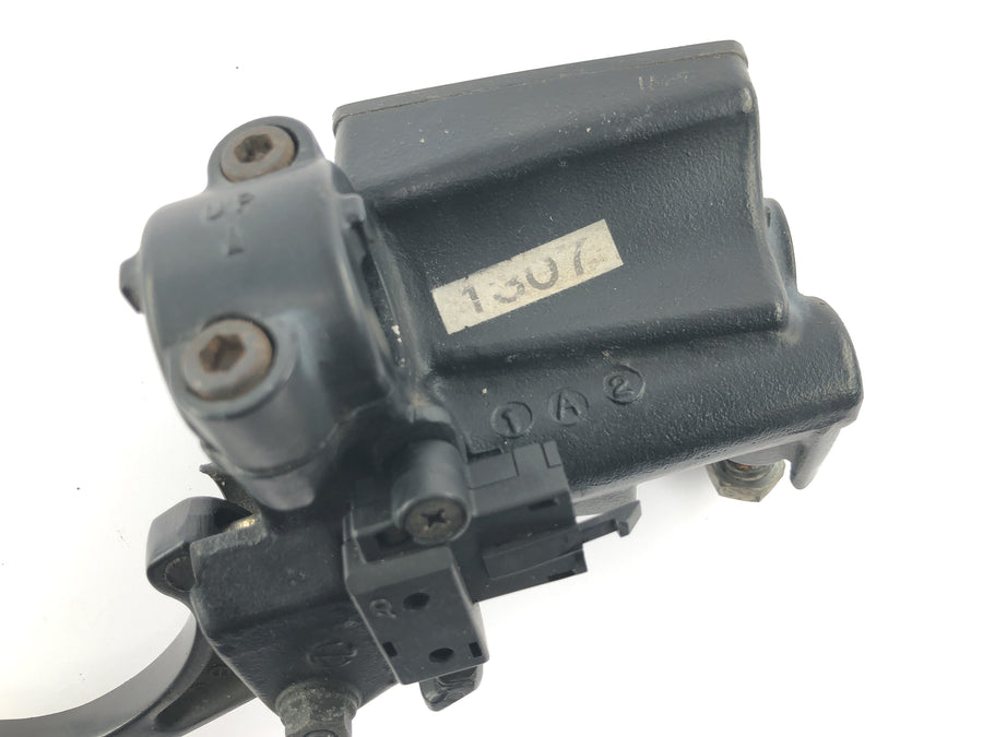 Kawasaki GPZ 1000 RX ZXT00A [1986] - Clutch pump with clutch lever