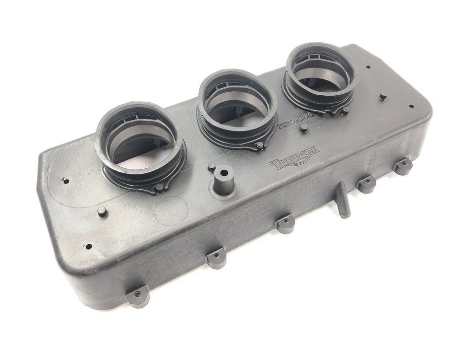 Triumph Daytona 900 T300 [1996] - Air filter box housing cover