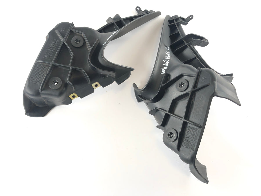 BMW R 1150 R R21 [2002] - Radiator cover left and right