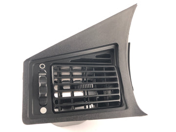 BMW M 535i E28 [1986] - Air vent left dashboard
