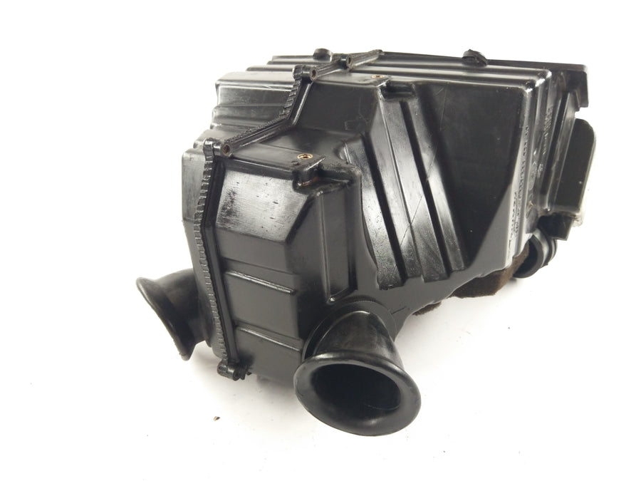 Triumph Speed ​​Triple T509 885i [1998] - Air filter box airbox