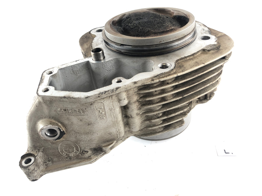 BMW R 1150 RT [2003] - Cylinder with piston left