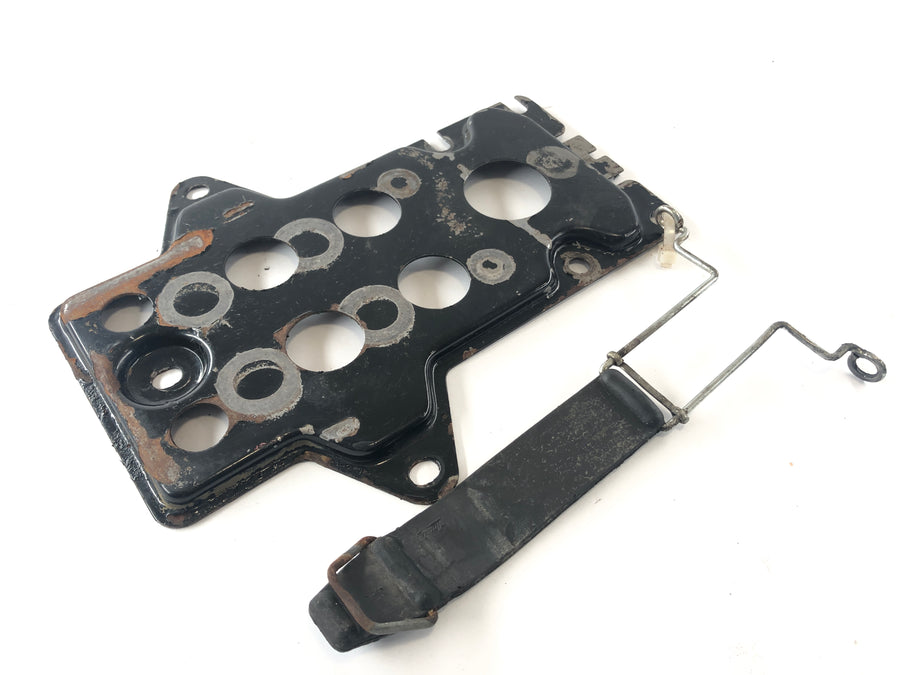 Moto Guzzi Le Mans 1000 VV [1988] - Battery holder