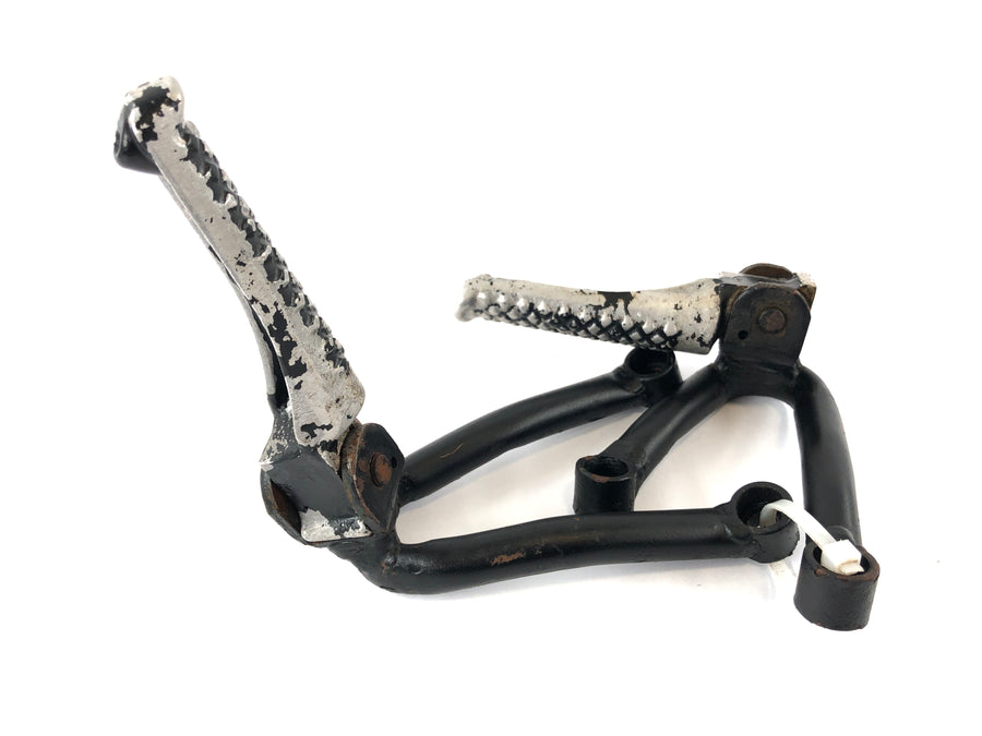 Beta RR 125 [2018] - Passenger footrests right and left with holder