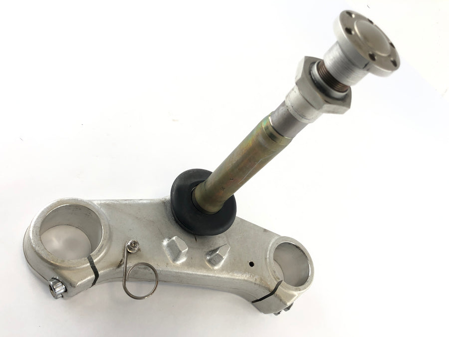 Triumph Daytona 955i T595N [2001] - lower triple clamp
