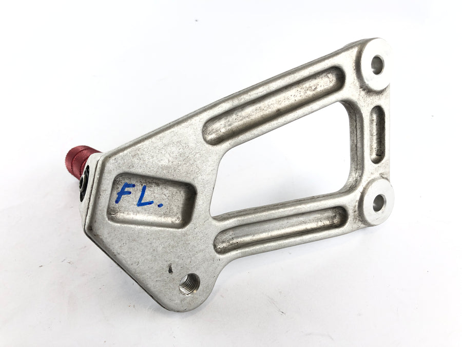 Ducati 888 Strada [1993] - Footrest with footrest holder left