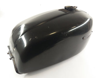 Suzuki GT 550 [1978] - tank