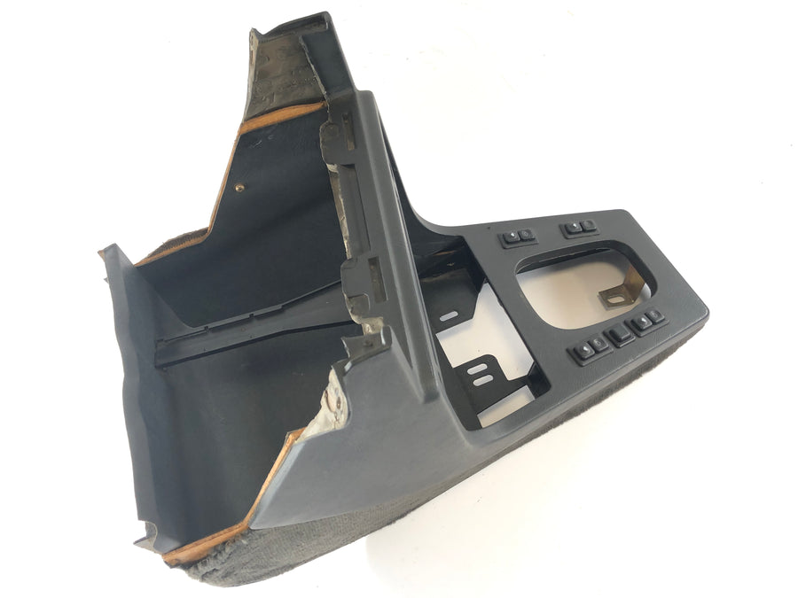 BMW M 535i E28 [1986] - Center console with window switch