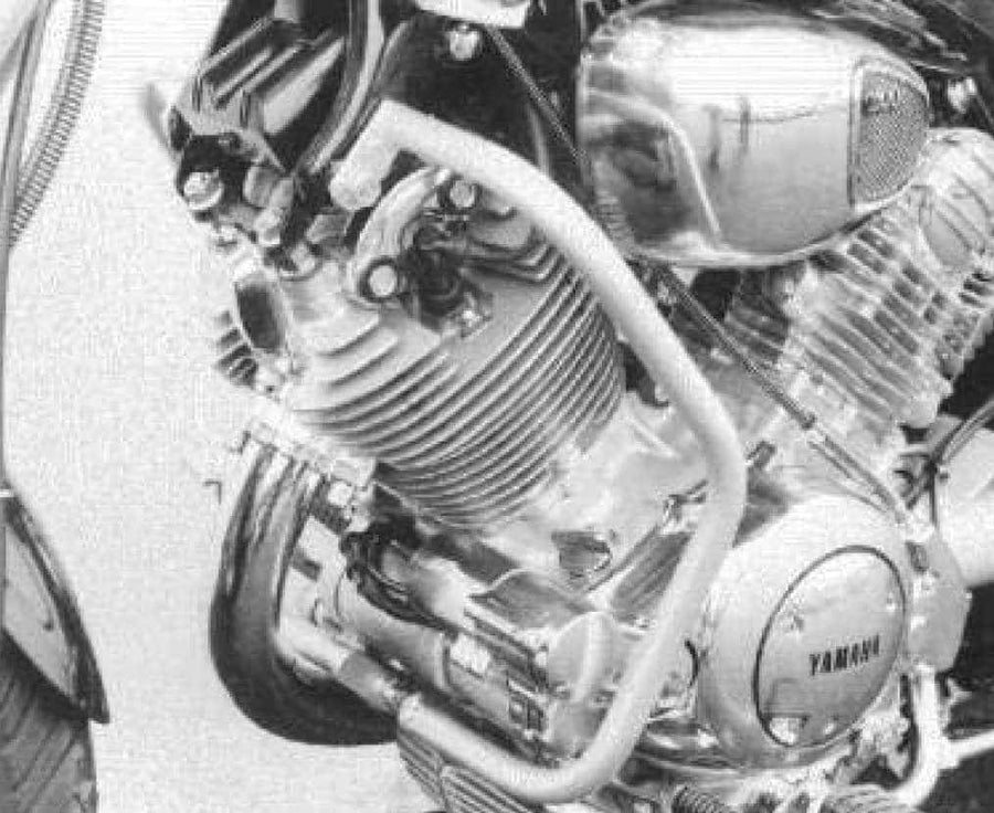 Yamaha XV 750 [1992-1999] - motor protection bar
