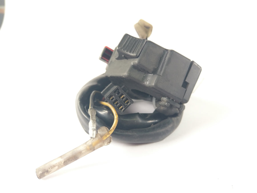 Suzuki DR 650 SP42B - Handlebar switch light emergency stop
