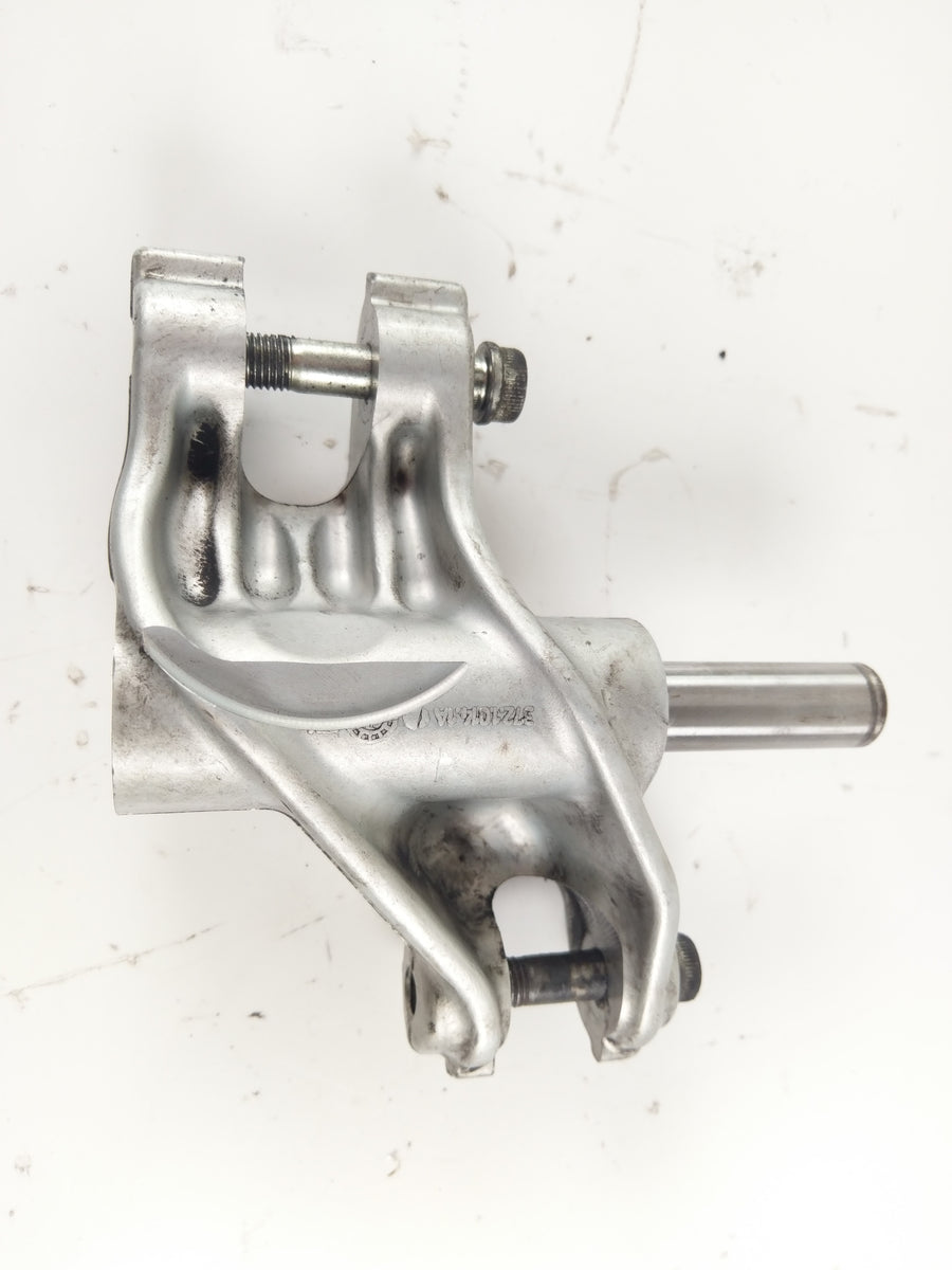Ducati Multistrada 1000 DS - shock absorber mount rocker arm bone