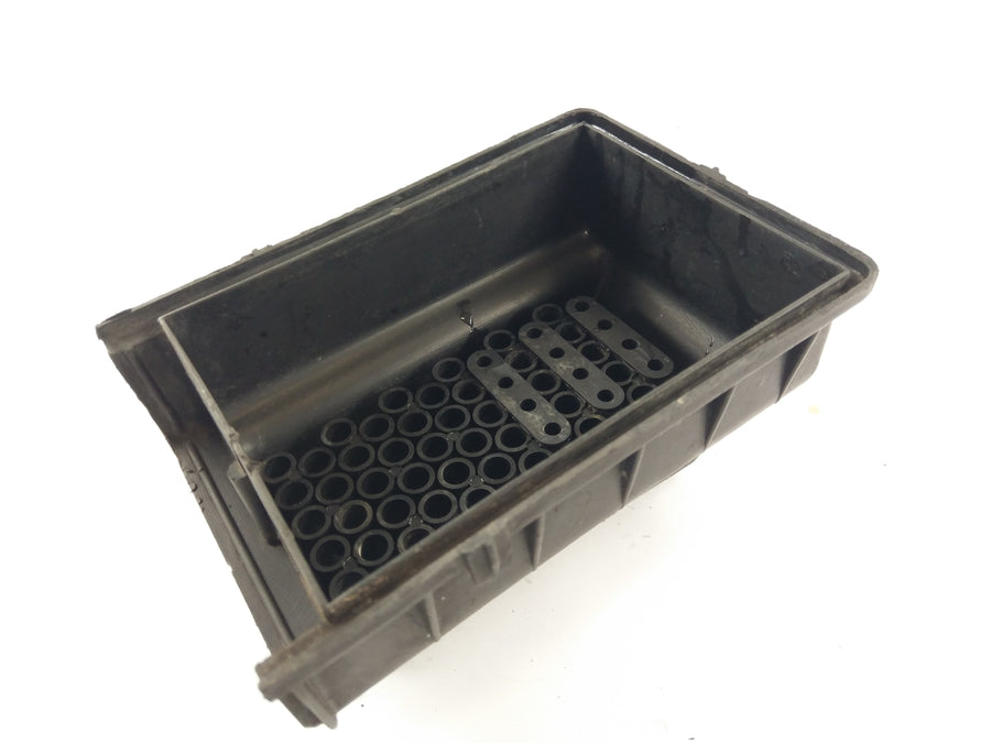 Moto Guzzi V65 PG [1988] - Air filter box cover