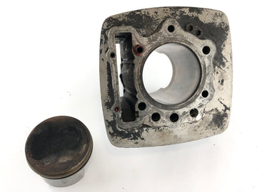 Honda XL 500 R PD02 [1983] - Cylinder with piston