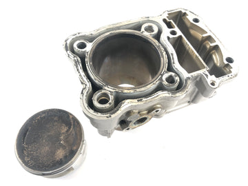 Honda XRV 750 Africa Twin RD04 [1993] - Cylinder with piston cylinder front - 0